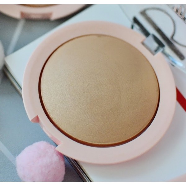 Пудра для лица с мягким эффектом фокусировки Golden Rose Nude Look Sheer Baked Powder Пудра для лица с мягким эффектом фокусировки Golden Rose Nude Look Sheer Baked Powder