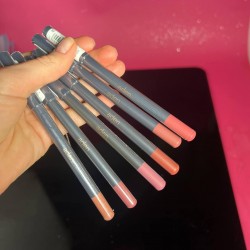 Карандаш для губ Aden Cosmetics Lip Liner Pencil 1,14 г