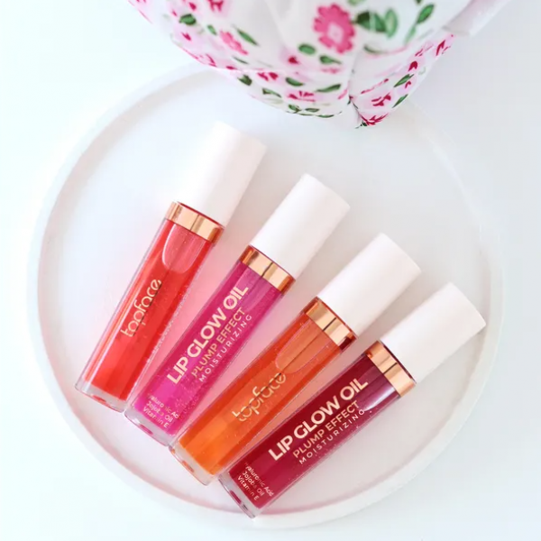 Масло для губ Topface "Lip Glow Oil" 4 мл Масло для губ Topface "Lip Glow Oil" 4 мл