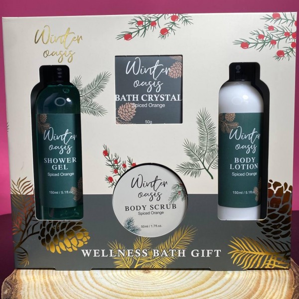 Подарочный набор для ухода за телом МК Cosmetics Winter Oasis Wellness Bath Gift Подарочный набор для ухода за телом МК Cosmetics Winter Oasis Wellness Bath Gift