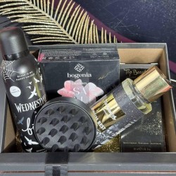 Подарочный бокс уходовой косметики Black Friday PRO makeup