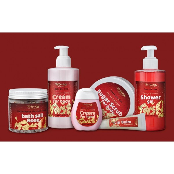 Новогодний бокс уходовой косметики Top Beauty Cherry s Almond Новогодний бокс уходовой косметики Top Beauty Cherry s Almond