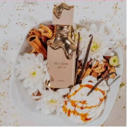 Lattafa Eclaire este un parfum arab pentru femei, disponibil în sticluțe de 5 ml.