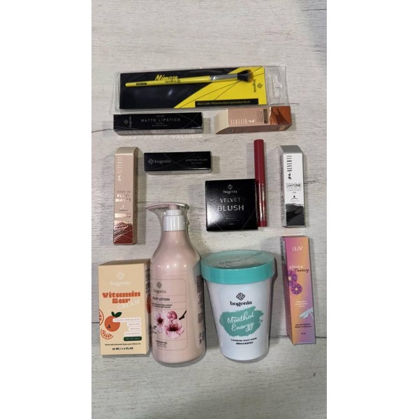 Подарочный набор косметики 12 в 1 Bogenia Gift Box