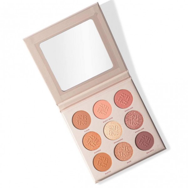 Палетка теней для век Bogenia Match Eyeshadow Palette BG904 № 02